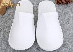 Wholesale Luxury With Unisex Size White Spa Slippers For Men And Women , Disposable House Slippers from china suppliers