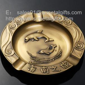 Wholesale 7 inch round metal souvenir cigarette ashtrays for branded engraved, from china suppliers
