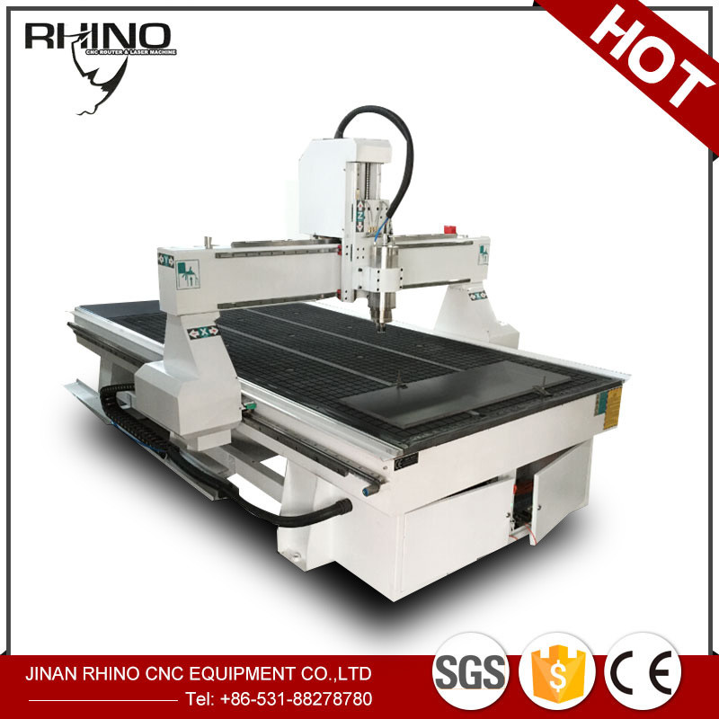 Quality High Precision CNC Router Machine For Wood , Yaskawa Servo Motor Industrial CNC Router for sale