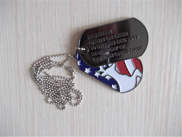 Wholesale Exquisite painted design metal dog tags, zinc alloy painted promotional brand logo dog tag from china suppliers