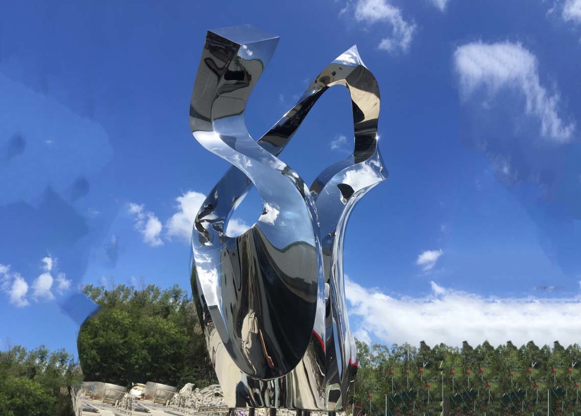 Polished Abstract Steel Sculpture 316L Stainless Steel Modern Landscape Decoration