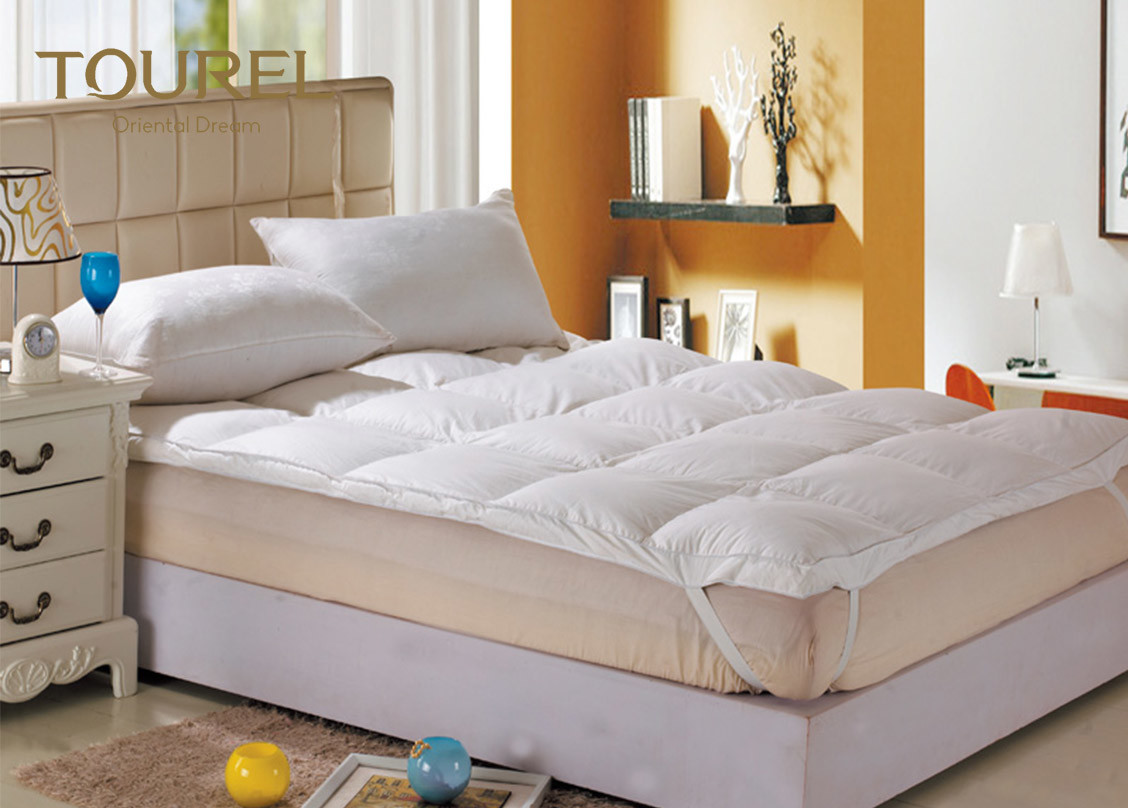 Wholesale Ultrasonic Polyester / Cotton Hotel Mattress Protector for Home waterproof from china suppliers