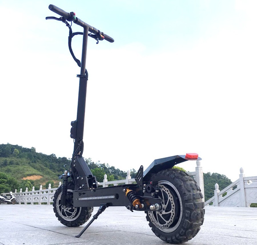 Wholesale 11 Inch Adult Off Road Lightweight Foldable Electric Scooter from china suppliers