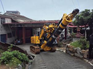 China Pile Foundation Equipment , Hydraulic Rotary Piling Rig Max. Drilling Diameter 1200 Mm Max. drilling depth 16 m on sale