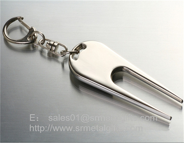 Wholesale Silver alloy golf divot tool keyrings, metal golf club gift divot repair tool key tag, from china suppliers