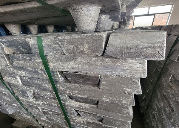 Wholesale Pure Magnesium Metal Ingot 99.99% 99.95% For Chemical Industry from china suppliers