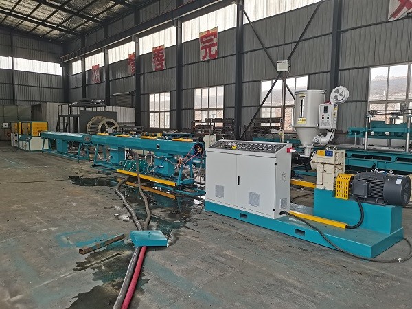 China Water Supply Drainage Plastic PVC Pipe Extrusion Production Line Automatic 16-63mm on sale