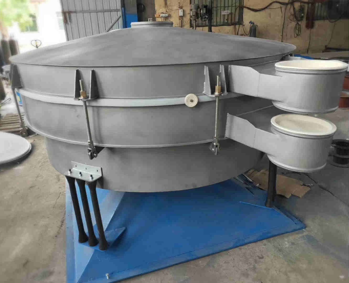 Wholesale High efficiency refine sugar vibrating screen machine fine powder rotary vibrating separator on sale from china suppliers
