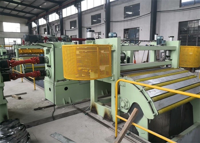 Quality Metal High Speed Coil Slitting Machine VF Speed Adjusting 0～50/80m / Min for sale