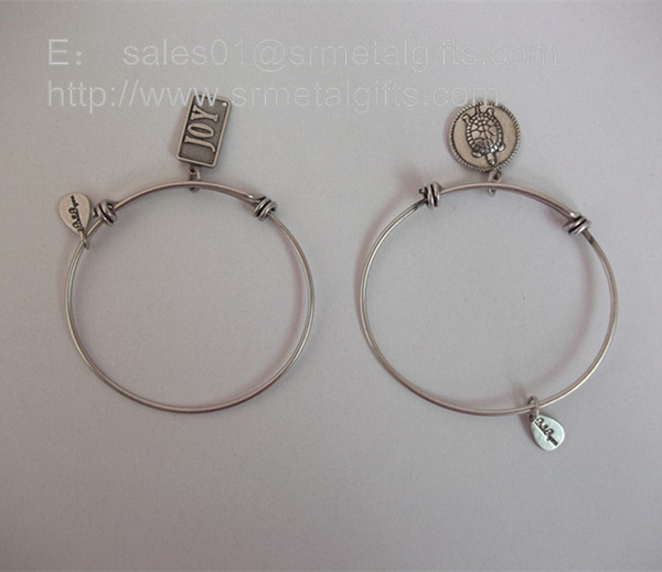 Wholesale Custom steel pendant wire bracelet, wire bangle with charms from china suppliers