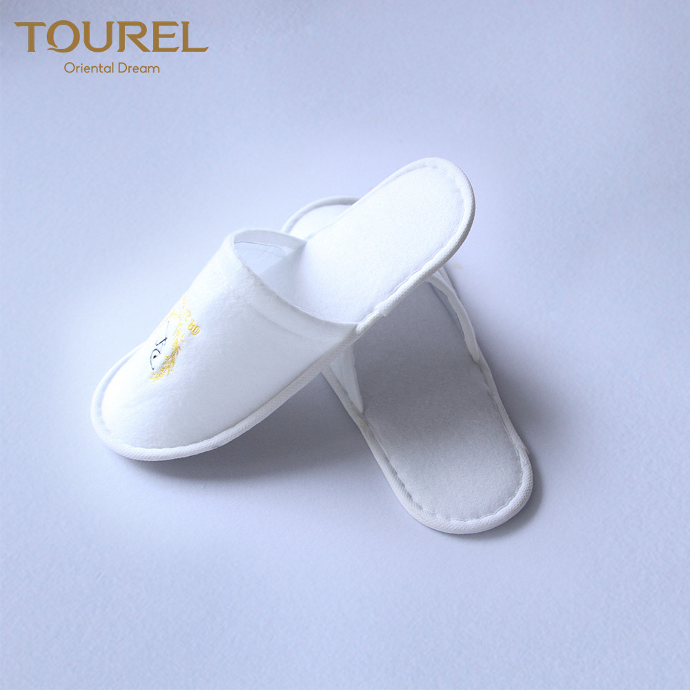 Wholesale 100 Pairs Wedding Slippers for Guests Bride Bridesmaid With Personalised Logo from china suppliers