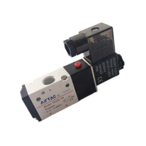 3V210-08 3V210-06 DC12V 24V AC220V 3Port 2Position 1/4" BSP Single airtac type