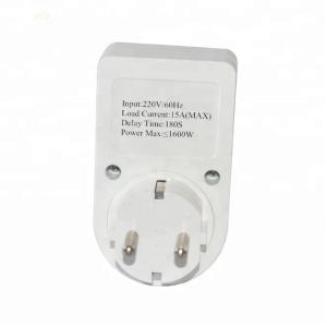 Home Appliances 5A 10A 15A 20A Voltage Protector with EU socket