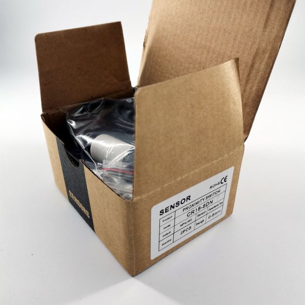 CR18-8DP Capacitive Sensor M18 DC10-30V PNP NO 8mm Detection Distance Proximity