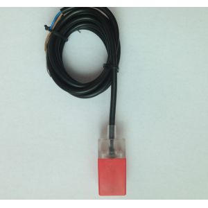 PL-05 DC 6-36V 5 mm distance 3-wire inductive square proximity sensor switch