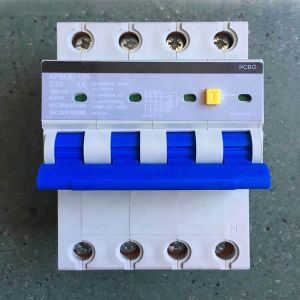 2P 4P 6kA C20A 30mA 1P+N 3P+N RCBO Circuit Breaker High Quality