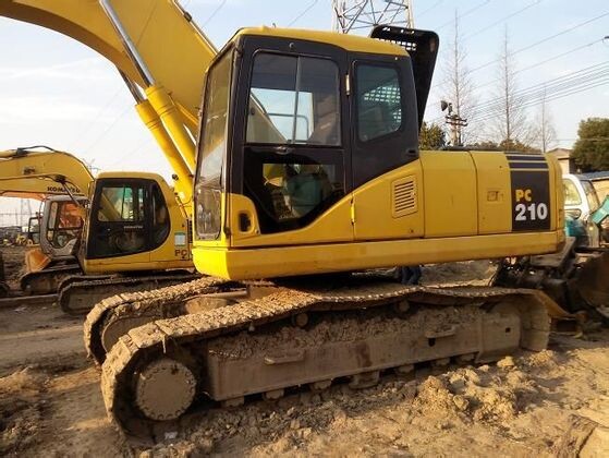 Used Komatsu Model Number: PC210LC-8