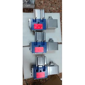 Moog Servo Valve Proportional Valve with 280 bar Max Pressure 0-80°C Operating Temperature and 28-140 cc/rev Displacement
