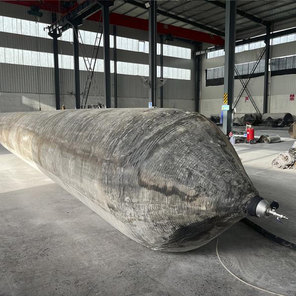 Quality Robust Marine Rubber Airbag with 0.8-3 M Diameter and 4-25 M Length for Ship Launching and Salvaging for sale