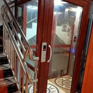 Wholesale Safety Automatic Hydraulic Home Elevator with Emergency Stop from china suppliers