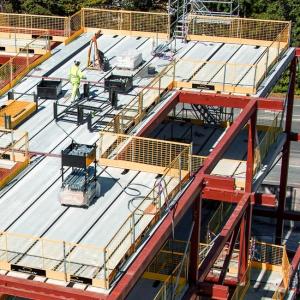 China Color Coded Edge Protection Barrier with Zone-Specific Hues for Organization on sale China Color Coded Edge Protection Barrier with Zone-Specific Hues for Organization on sale