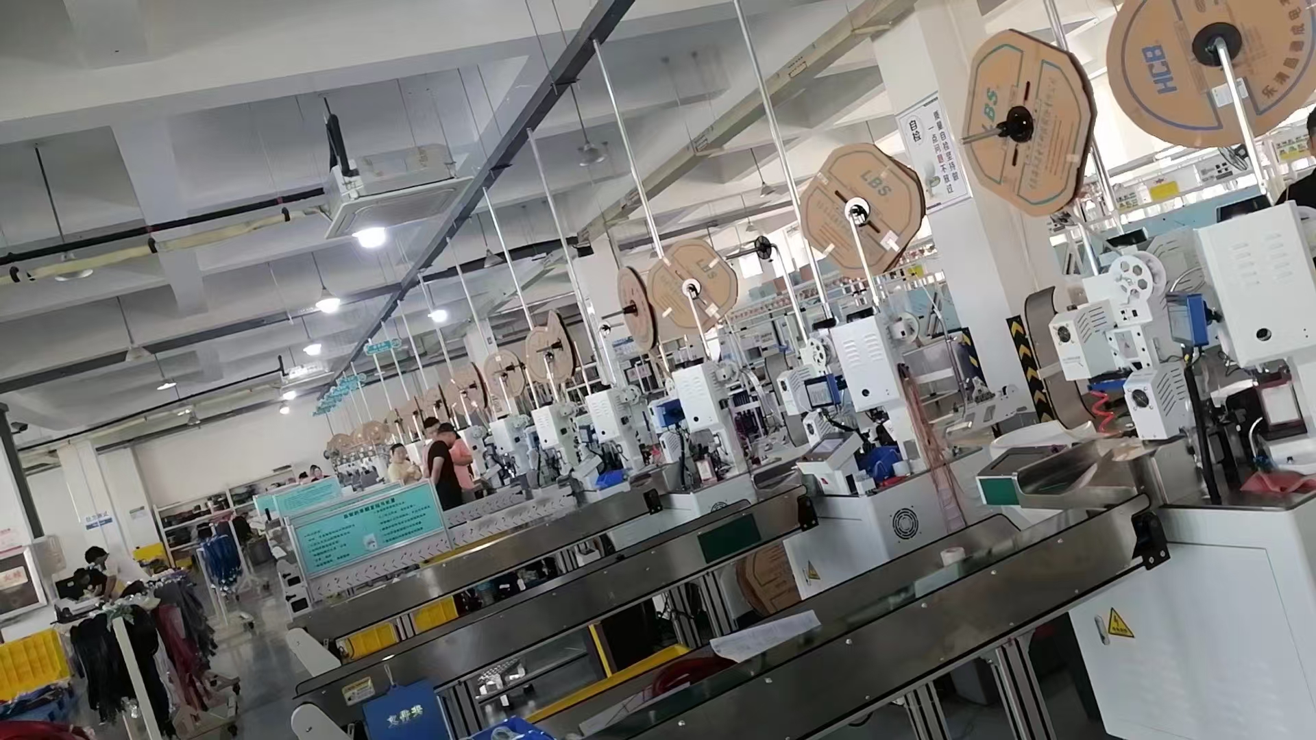 HR-2000 Full Automatic Wire Stripping Terminal Crimping Machine