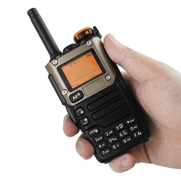 Full Band 700-6300MHz 800-1000m Drone Detector Security Protection with 360°