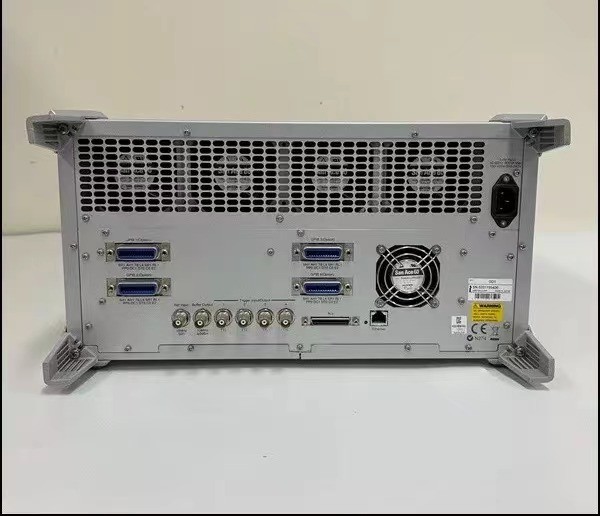 Anritsu MT8870A Universal Wireless RF Communications Test Set For Multiple