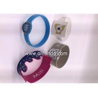China Irregularity shape silicone wrist band custom printing personalized silicone bracelet silicone wrist band printed Bands for sale
