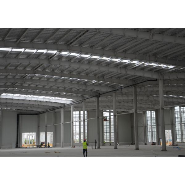 Prefabricated Light Steel Structure Construction Tractor Factory Warehouse (KXD