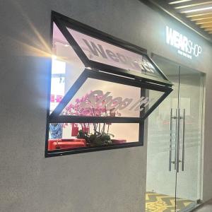 Wide-Angle Folding Window Assembly Creating Uninterrupted Garden Perspectives