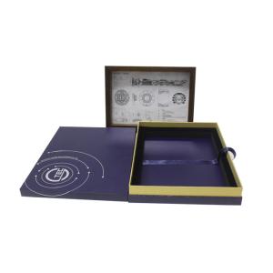 Art Paper Luxury Packaging Box With UV Coating Hot Foil Stamping