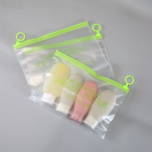 Waterproof Lightweight Zipper Plastic Storage Bag with Solid Pattern