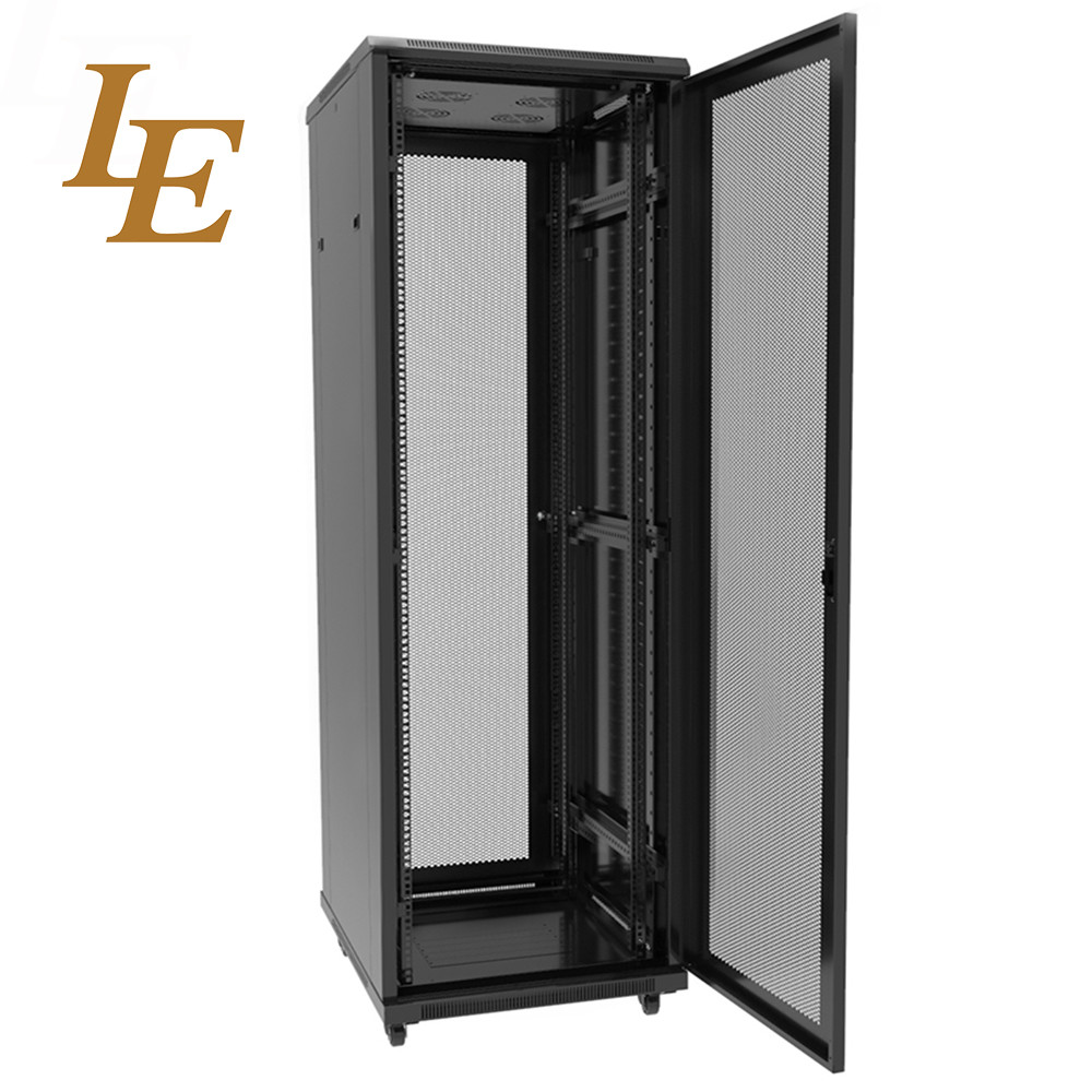 19 Inches 15U-42U 600mm 800mm 70% High Ventilation Peforated Front Door And