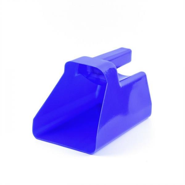 Quality Blue Plastic Feed Scoop , Enclosed Feed Scoop 21.5*15*15cm Strong Plastic Handle for sale
