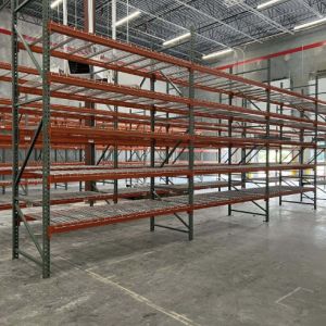 Teardrop Pallet Racking System for Warehouse Storage