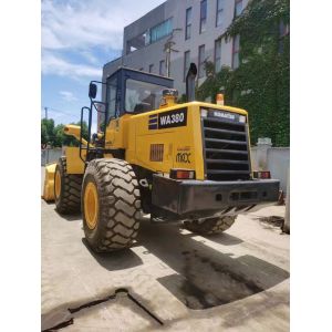 Front Loader with 4 TON Rated Load and 4.78m Length Used Original 380-3 Komatsu