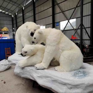 Realistic Animatronic Life Size Polar Bear Customized Available 12 Months