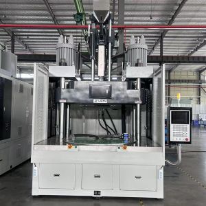 Vertical Injection Molding Machine With Rotary Table And Low Table