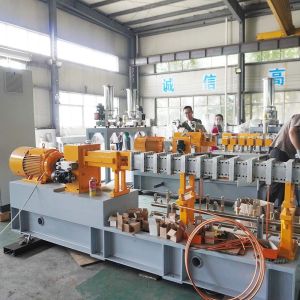Automatic HDPE/LDPE Filler Plastic Masterbatch Granules Making Machine PP