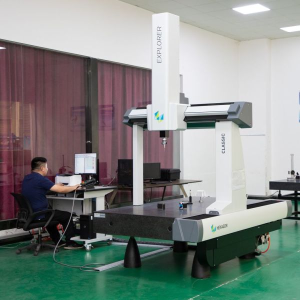 Full Automatic Beverage Packaging Machine with SUS304/SUS316 Construction for 6000-48000 Bottles/Hour Sterile Production