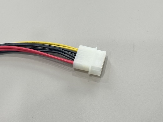 4Pin Molex Power Connector Y Splitter Cable – 1 to 2 Female Electrical Wire Harness for PC / Server / LED