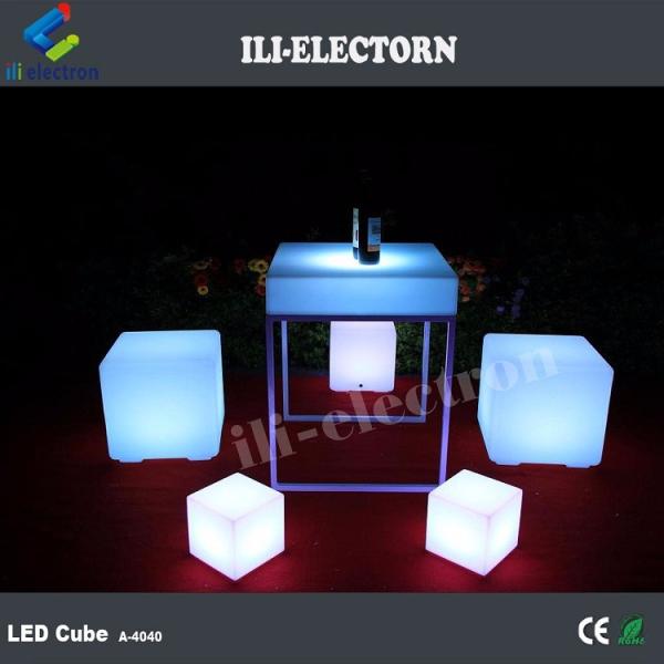 PE plastic color changing illuminated Solid LED Glow Cubes