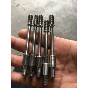 Stainless steel stude;eyebolts;eye-screw;bolts and nuts;threaded bolts;studs