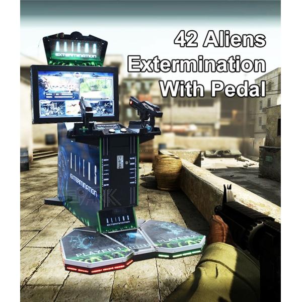 2 Players Shooting Game Machine 42" Aliens Extermination With Pedal