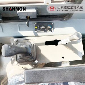 3 Ton Hydraulic Wheel Loader Customized For Loading Trucks Earth Excavation