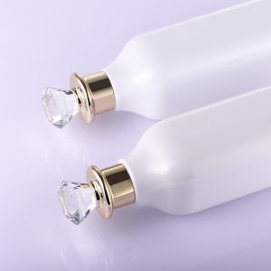 ODM Small Plastic Bottles With Screw Caps , Plastic Screw Top Containers 500ml