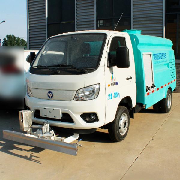 High-speed Driving Multi-functional Sweeper New Energy Sanitation Cleaning