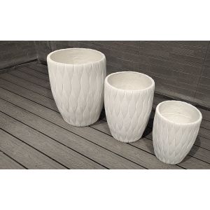 Smooth Surface And Frost Resistant Reinforced Clay Planter For Garden Plants