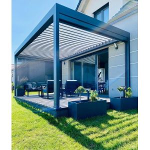 China Curved Bracket Pergola Electric Gazebo Retractable Electric Pergola Bioclimatic Aluminum on sale